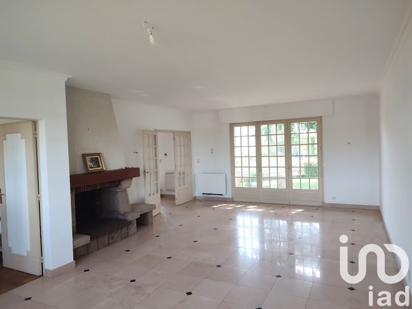 Vente maison 5 pièces 126 m² à Nogent-sur-Loir (72500), 189 000 €