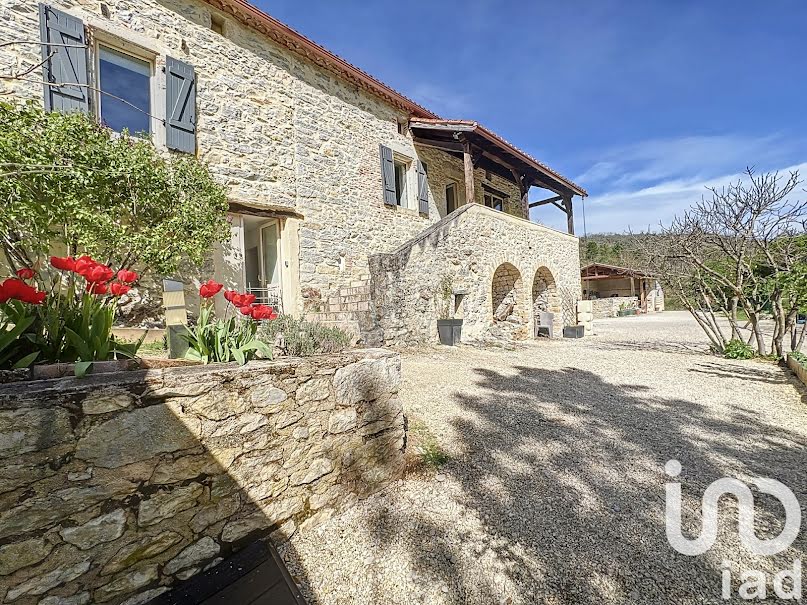 Vente gîte 6 pièces 144 m² à Cahors (46000), 291 500 €