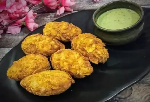 Veg Kurkure Momos