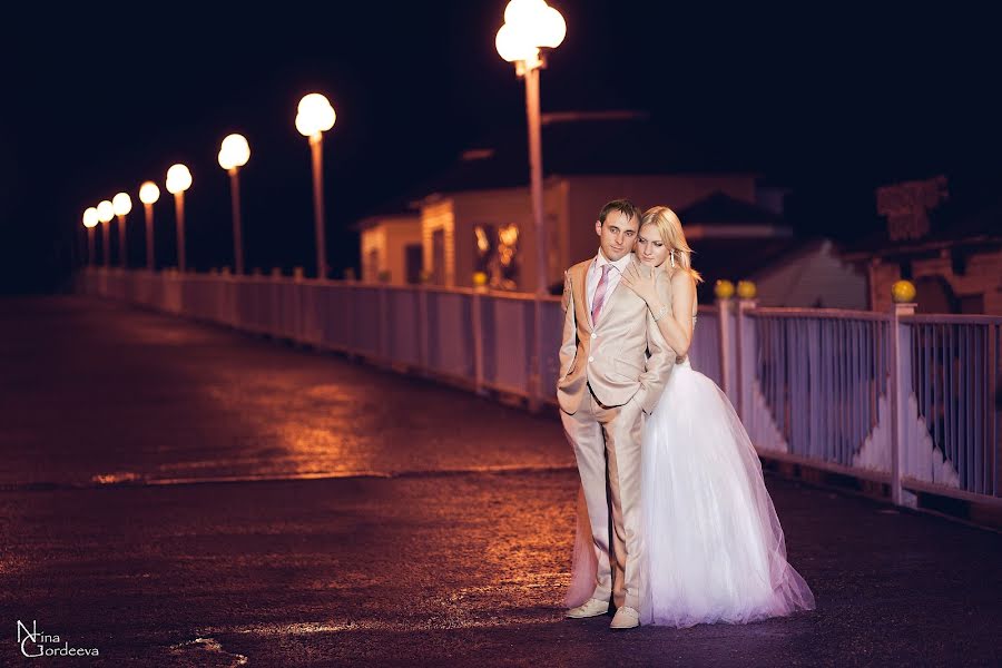 Wedding photographer Nina Gordeeva (ninagordeeva). Photo of 21 November 2013