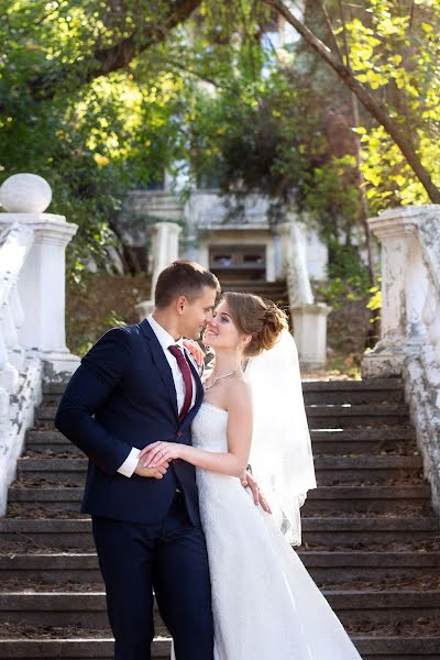 Fotógrafo de casamento Galina Melnikova (melnikova). Foto de 12 de janeiro 2018