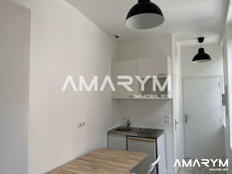 Location meublée appartement 1 pièce 15 m² à Dieppe (76200), 320 €
