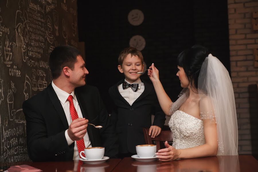 結婚式の写真家Lana Yasnaya (lanaphotographe)。2015 11月16日の写真