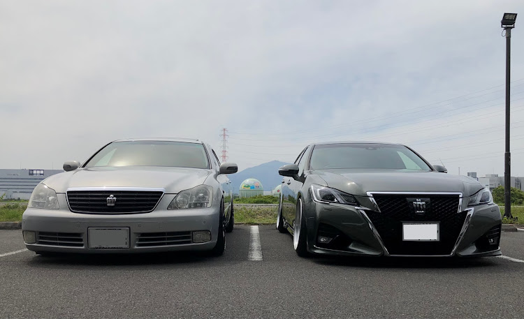 クラウンロイヤルのプチMT・210アスリート後期Gに関するカスタム事例の投稿画像1枚目