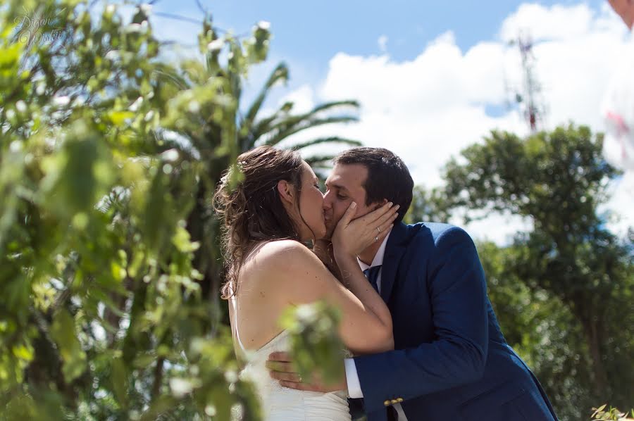 Wedding photographer Carina Rivero (diganwiskii). Photo of 11 September 2019