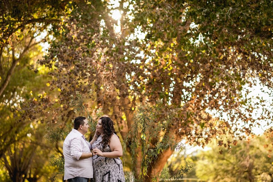 Wedding photographer Paola Gutiérrez (alexypao). Photo of 16 November 2017