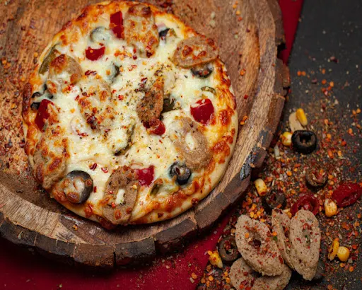 Chicken Seekh Pizza