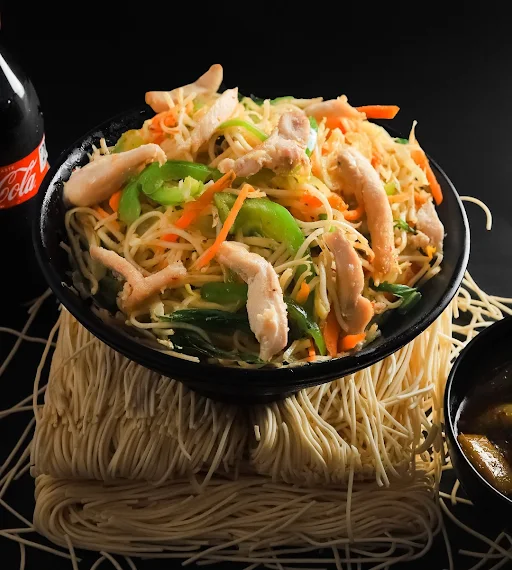 Chicken Hakka Noodles