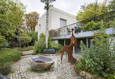 Maison avec jardin et terrasse 17