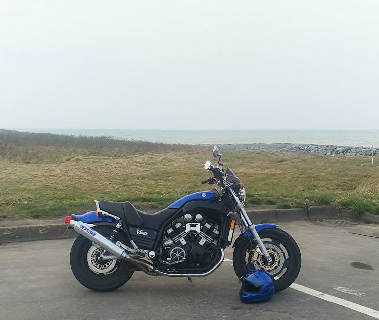 トトさんが投稿したV-MAX・ドライブに関するカスタム事例の投稿画像5枚目