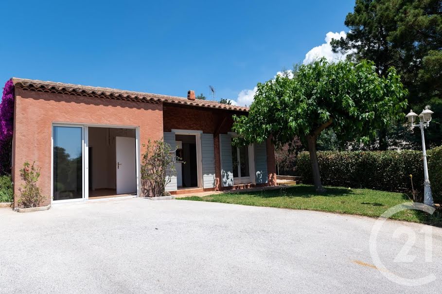 Vente villa 3 pièces 88.71 m² à Bormes-les-Mimosas (83230), 550 000 €