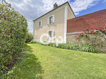 maison à La Neuville-en-Hez (60)