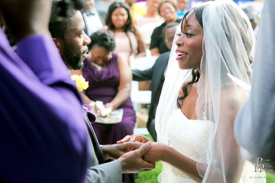 Wedding photographer Monifa Basdeo (monifabasdeo). Photo of 10 March 2020