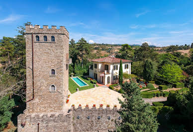 House with garden and terrace 1