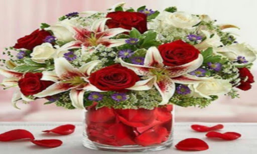 Beautiful bouquets of flowers and roses Gif 2020