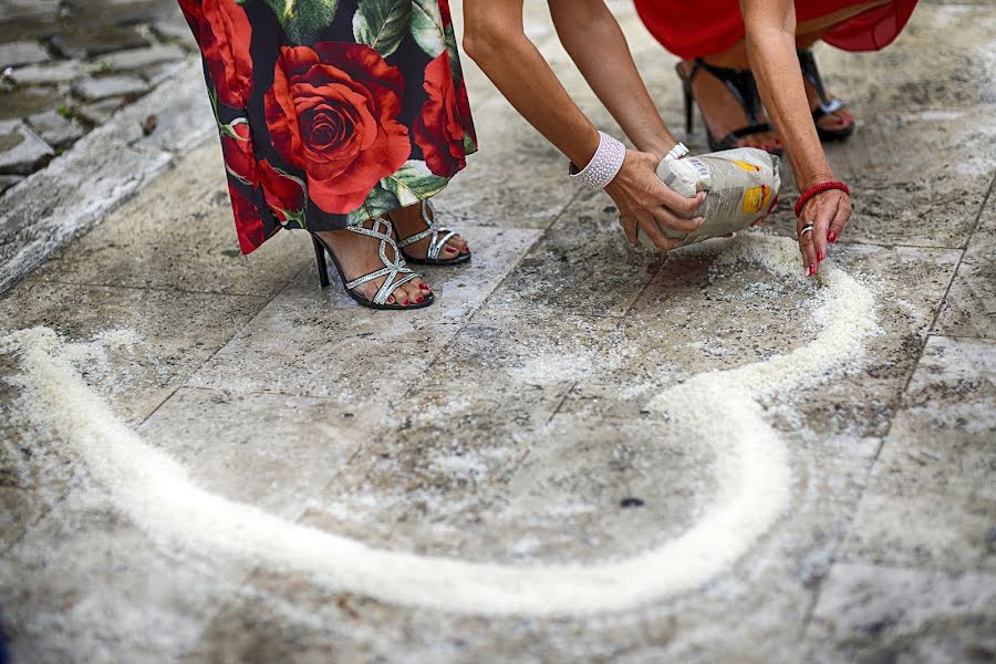 Fotógrafo de casamento Fabrizio Durinzi (fotostudioeidos). Foto de 21 de outubro 2019