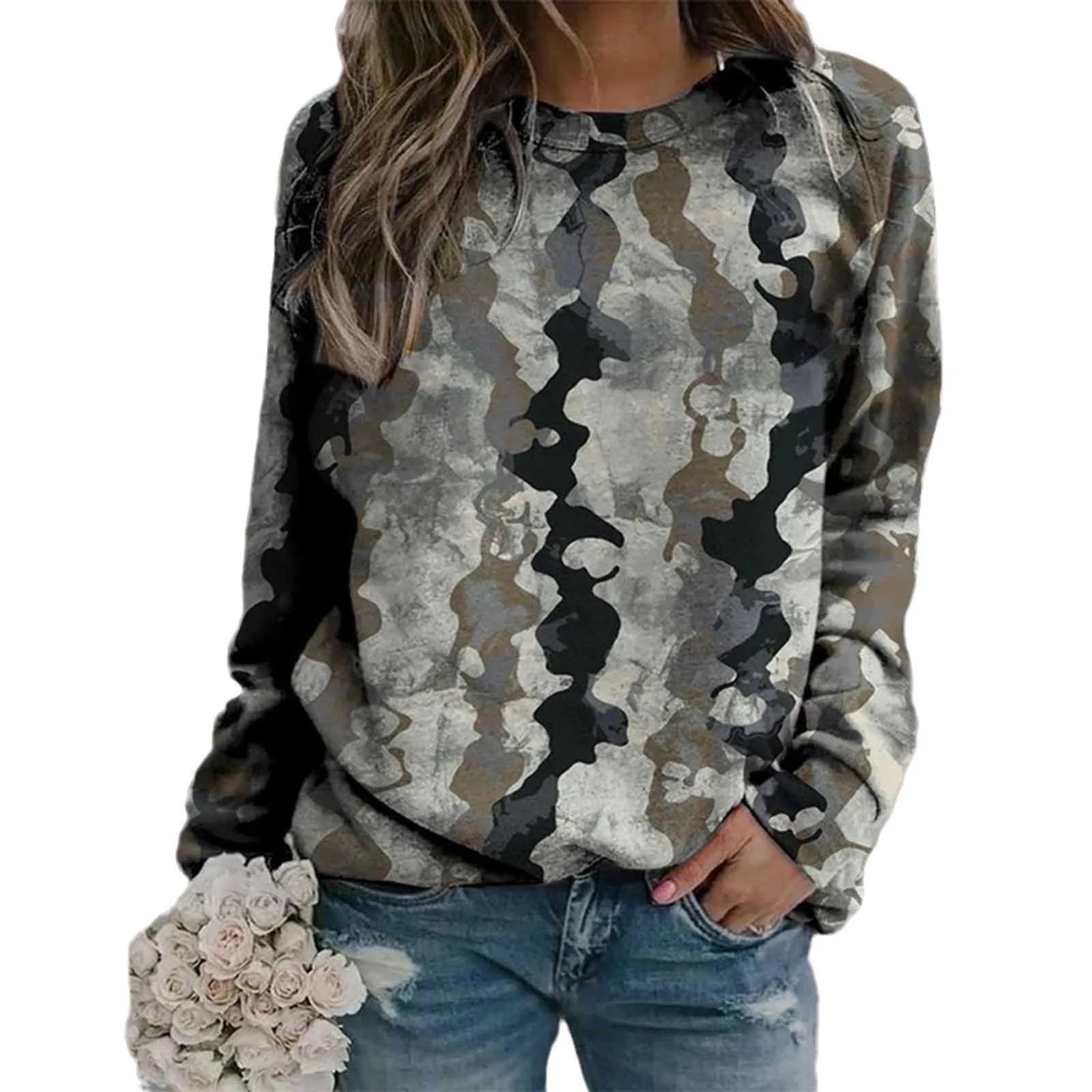 3D Digital Printing Long Sleeve Loose Round Neck Sweater. Experience comfort and style with this versatile sweater, perf