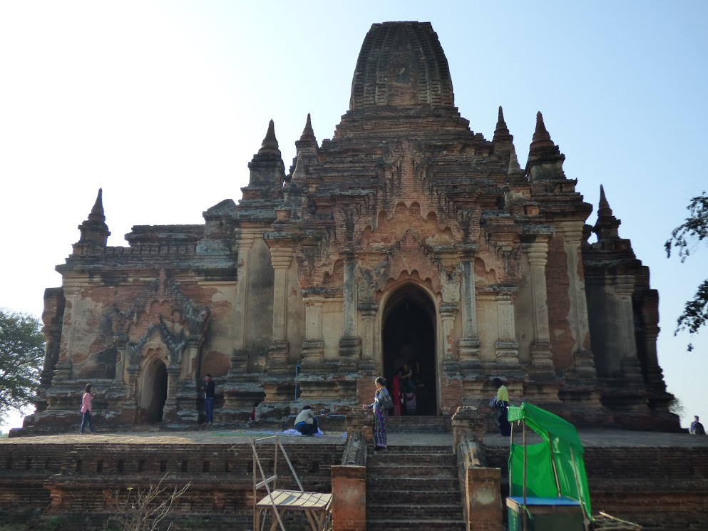 Bagan - Shwe Leik Too temple