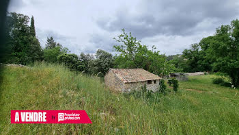 terrain à Flassans-sur-Issole (83)