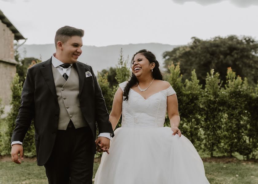 Fotógrafo de casamento Romel Paucar (romelpaucar). Foto de 13 de outubro 2022