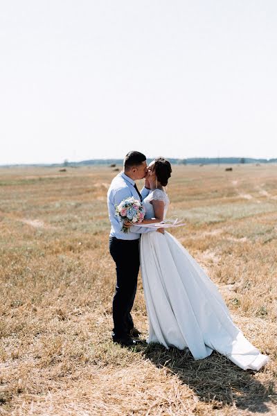 Fotografo di matrimoni Yulya Emelyanova (julee). Foto del 17 settembre 2018