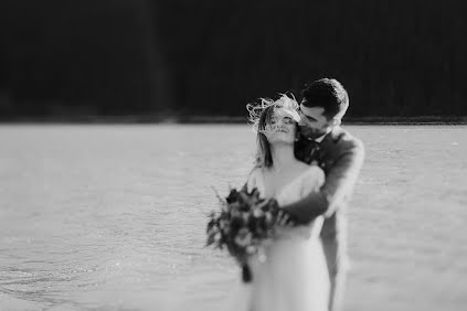 婚礼摄影师Veres Izolda（izolda）。2023 6月15日的照片