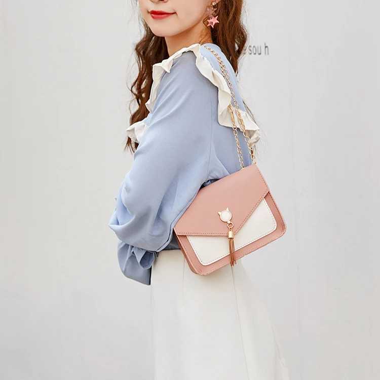 Kleine Crossbody Tassen voor Dames, Kat Sluiting Ketting Messenger Bags, Stijlvol en Praktisch, Ideaal voor Dagelijks Gebruik.