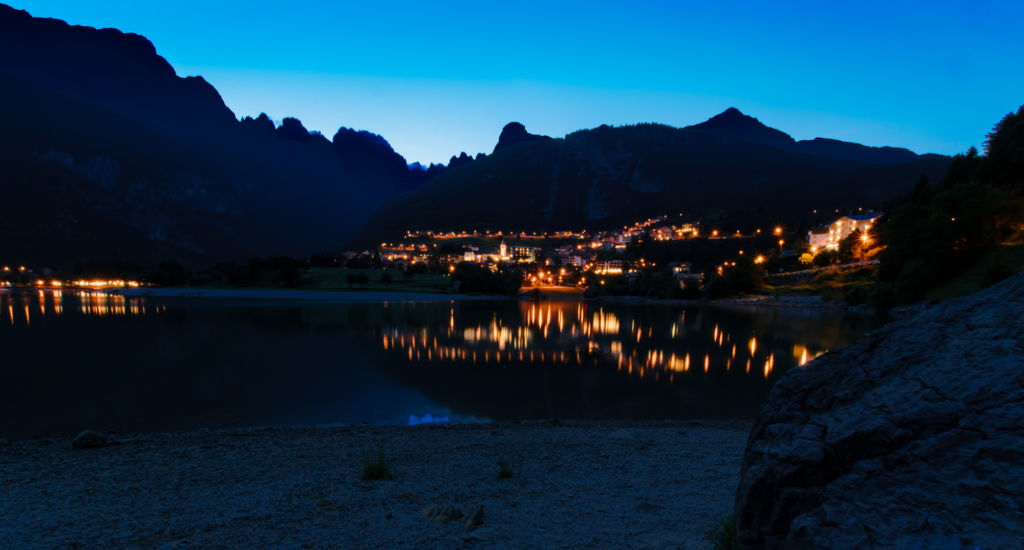 Notturno sul lago di DanteS