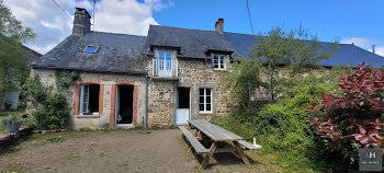 maison à Saint-Pierre-des-Nids (53)