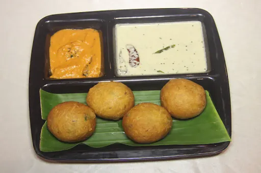 Mysore Bajji [4 Pcs]