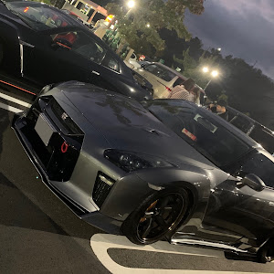 NISSAN GT-R R35