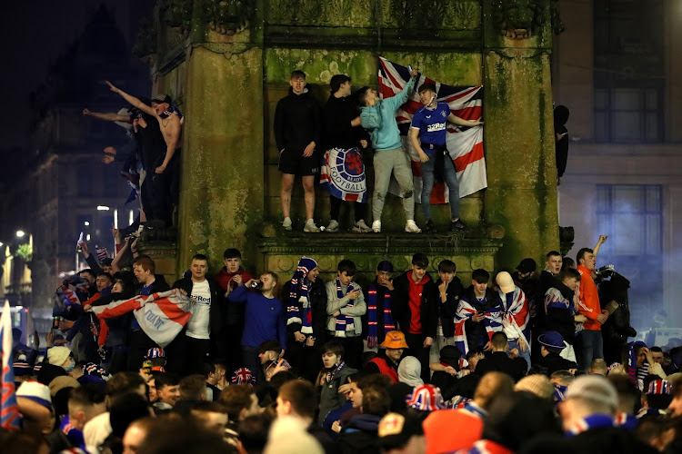 🎥 Les supporters des Rangers célèbrent le titre en oubliant les règles sanitaires