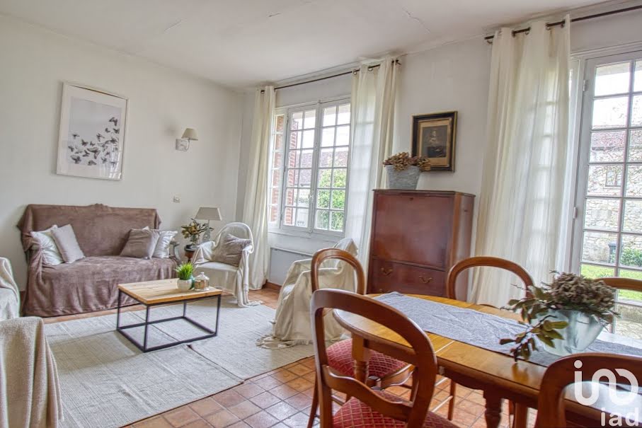 Vente maison 5 pièces 109 m² à Chars (95750), 317 000 €