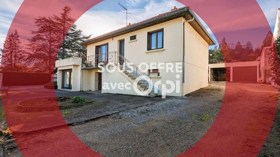 Vente maison 5 pièces 97 m² à Vic-le-Comte (63270), 295 000 €