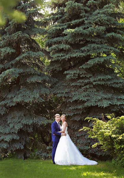 Wedding photographer Marina Yakovleva (smillow). Photo of 3 April 2015