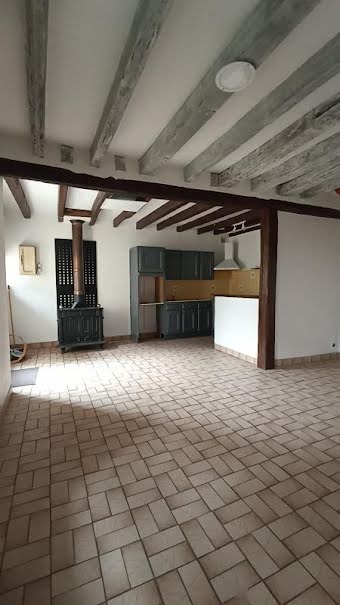 Location  maison 3 pièces 73 m² à Luzancy (77138), 733 €