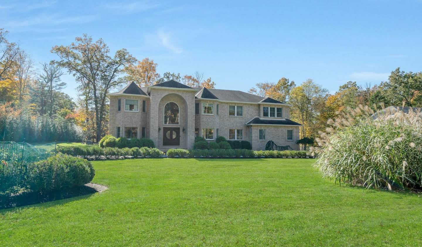 Property Upper Saddle River