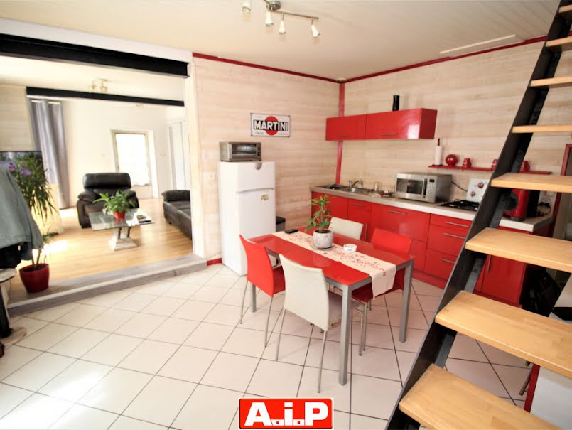 Vente maison 4 pièces 95 m² à Cerizay (79140), 119 700 €