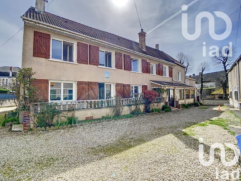 Vente maison 4 pièces 95 m² à Mailly-le-Château (89660), 90 000 €