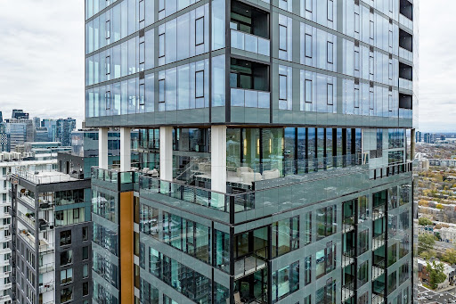 Appartement avec terrasse et piscine 2