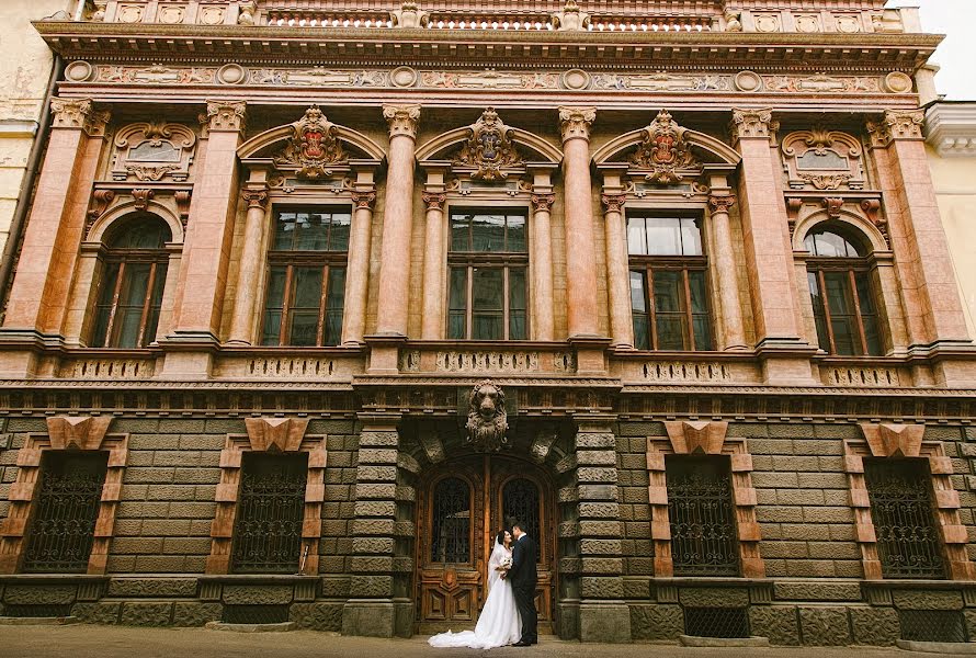 Fotógrafo de bodas Dmitriy Kara (palichev). Foto del 22 de febrero 2019