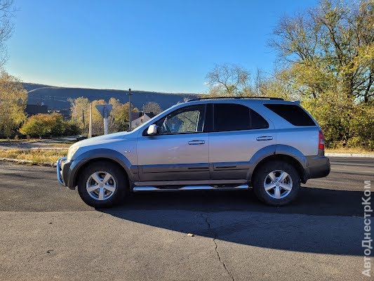 продам авто Kia Sorento Sorento I фото 2