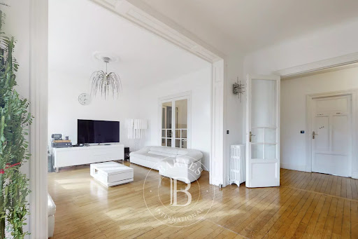 Apartment 1