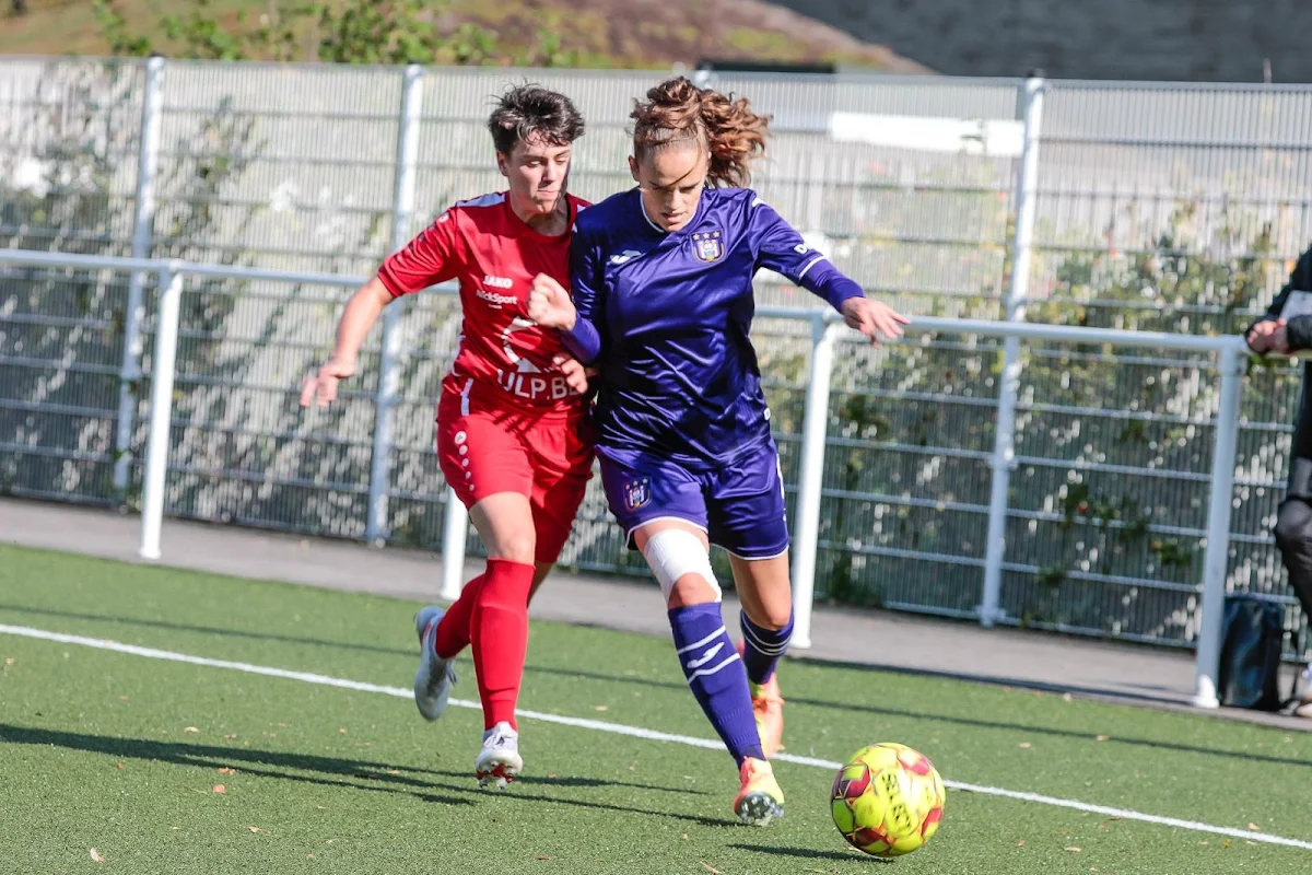 📷 Kontich versloeg Anderlecht B bij de vrouwen, met toch enkele opvallende namen met Super League-ervaring tussen de lijnen