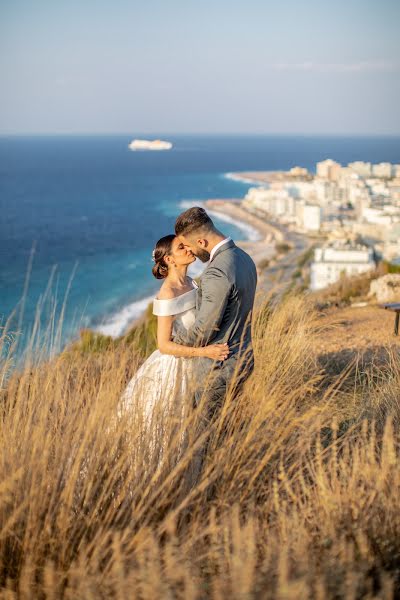 Hochzeitsfotograf Spiros Tsampikakis (tsampikakis). Foto vom 30. Oktober 2022