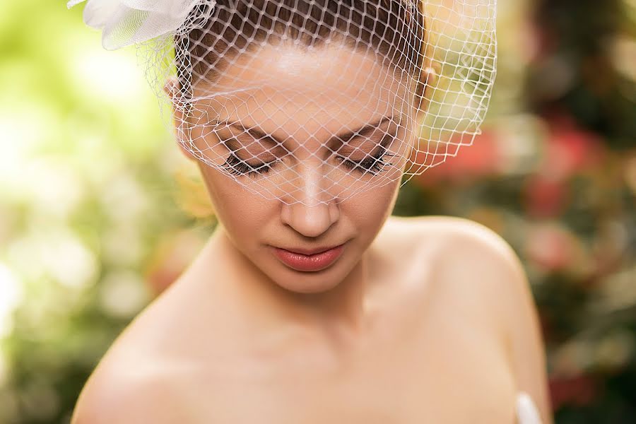 Wedding photographer Sergey Milshin (dzakum). Photo of 25 November 2013