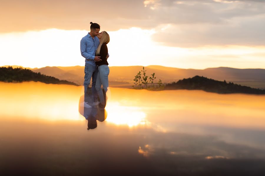 Photographer sa kasal Norbert Szász (weddingohu). Larawan ni 30 Abril 2022