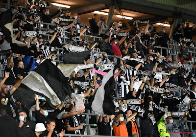 🎥 Les supporters carolos fêtent la qualification à l'extérieur du Mambourg 