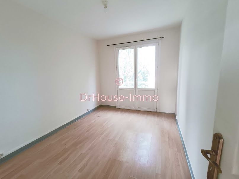 Vente appartement 3 pièces 70 m² à Villeneuve-d'Ascq (59491), 137 150 €