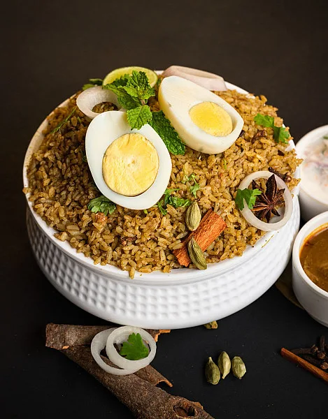 Ambur Biryani Rice & Egg